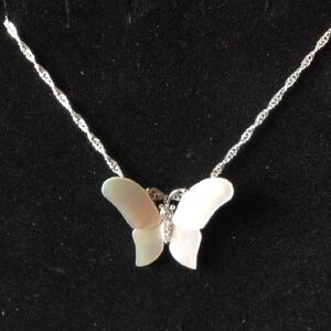 Elegant Silver Butterfly Pendant Necklace